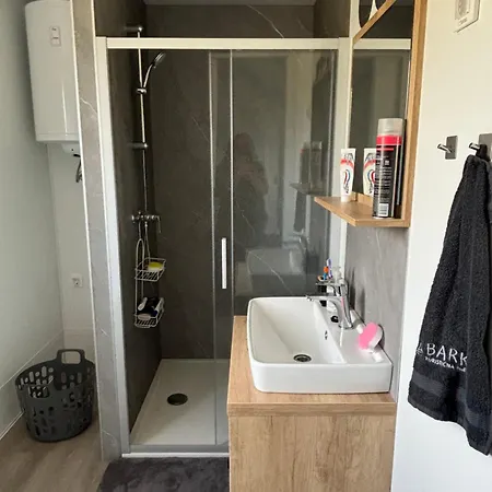 New Deluxe House Barka With Jacuzzi Holiday home *
