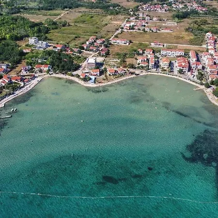 New Deluxe House Barka With Jacuzzi Σπίτι διακοπών Privlaka (Zadar)